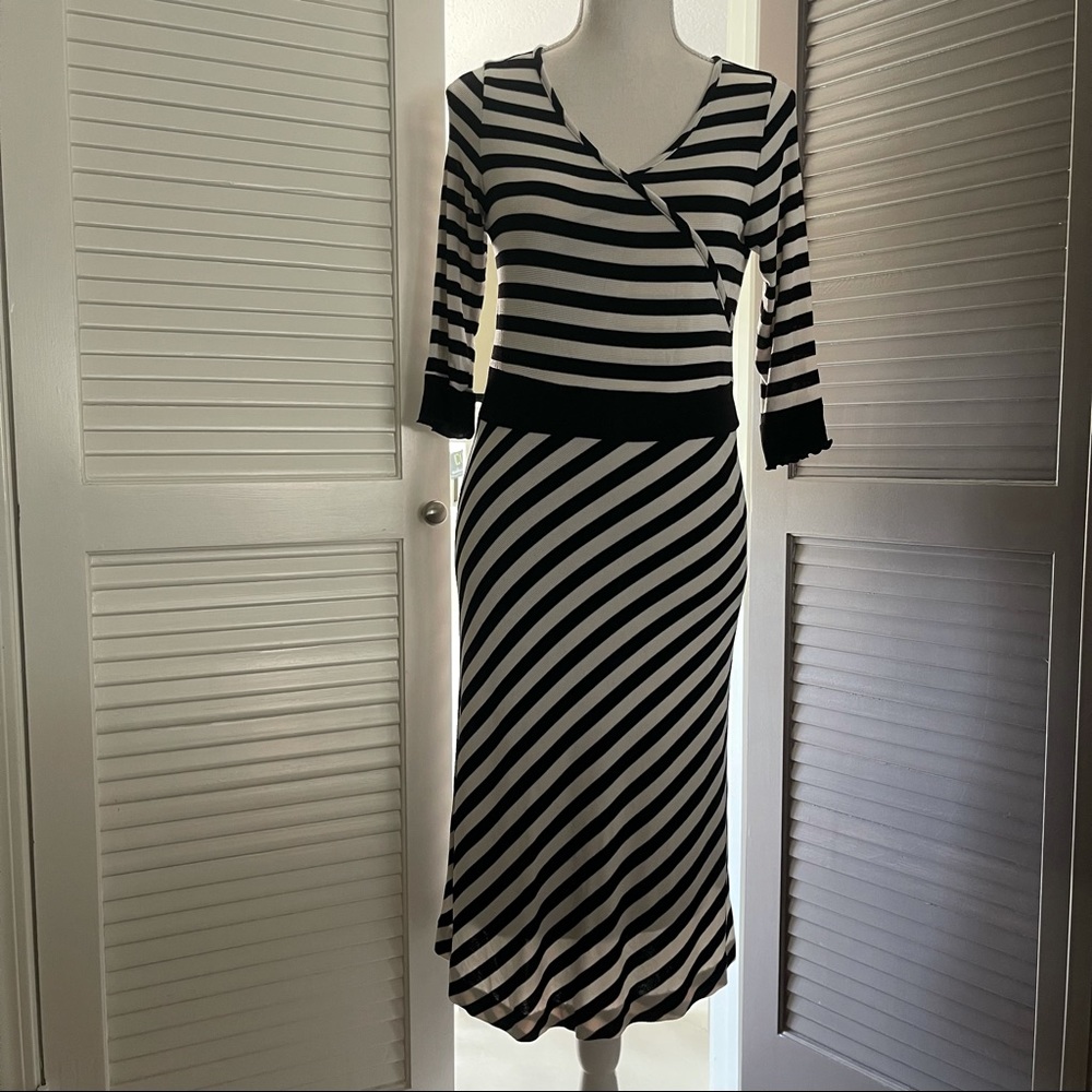 UDay Korean brand black and white dress size S